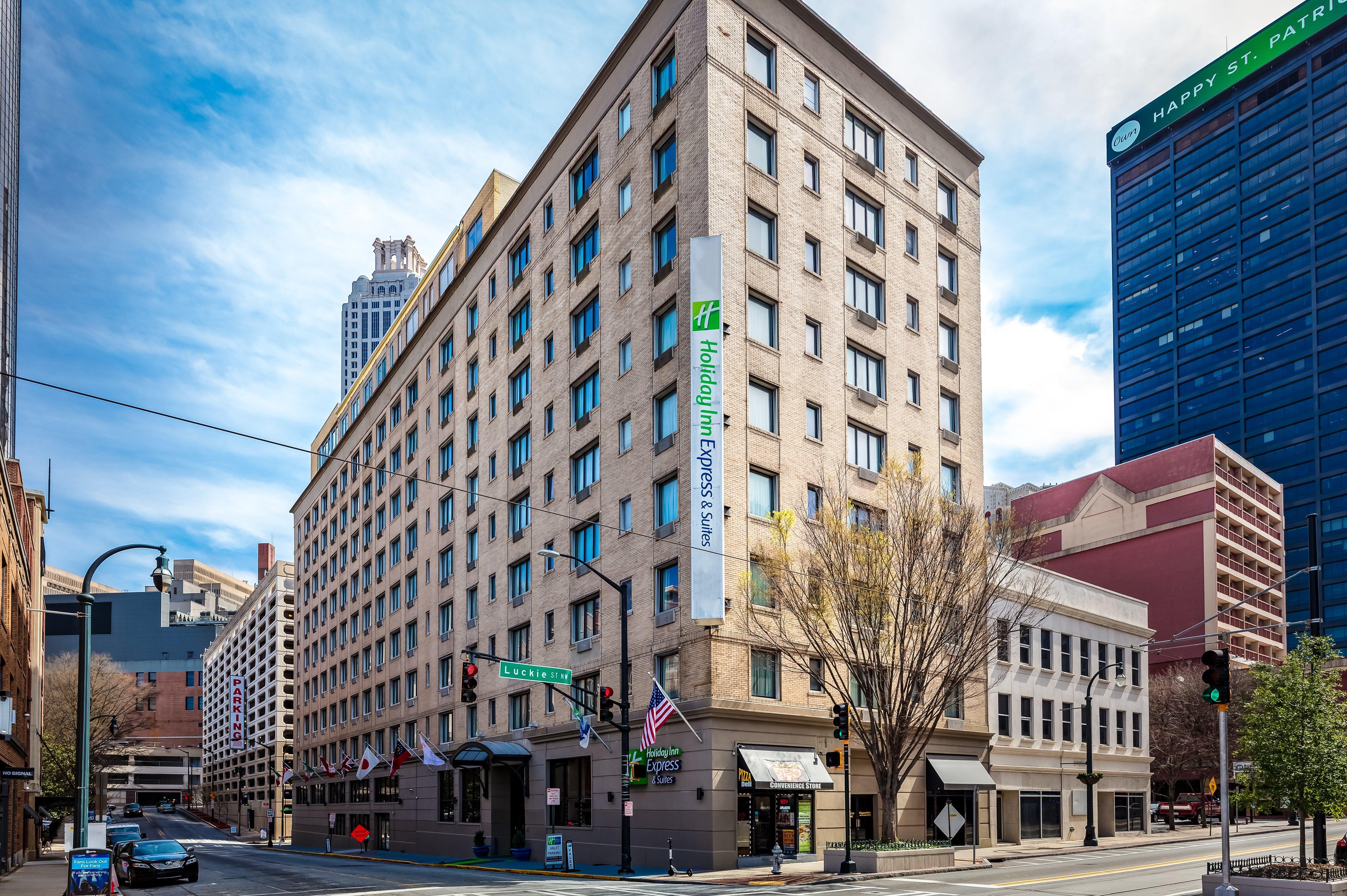 Hotel Express & - Downtown By Ihg 3*