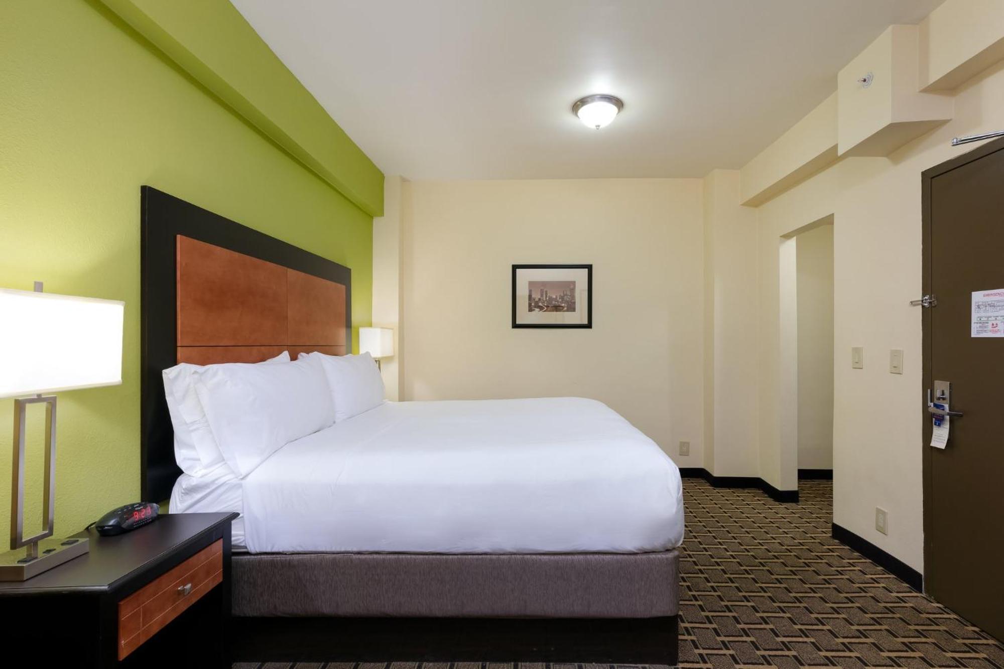 Express & - Downtown By Ihg Atlanta