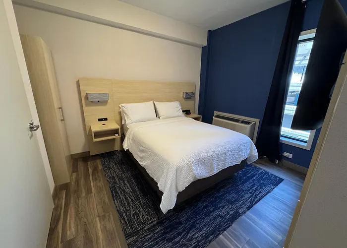 Holiday Inn Express & Suites - Atlanta Downtown By Ihg