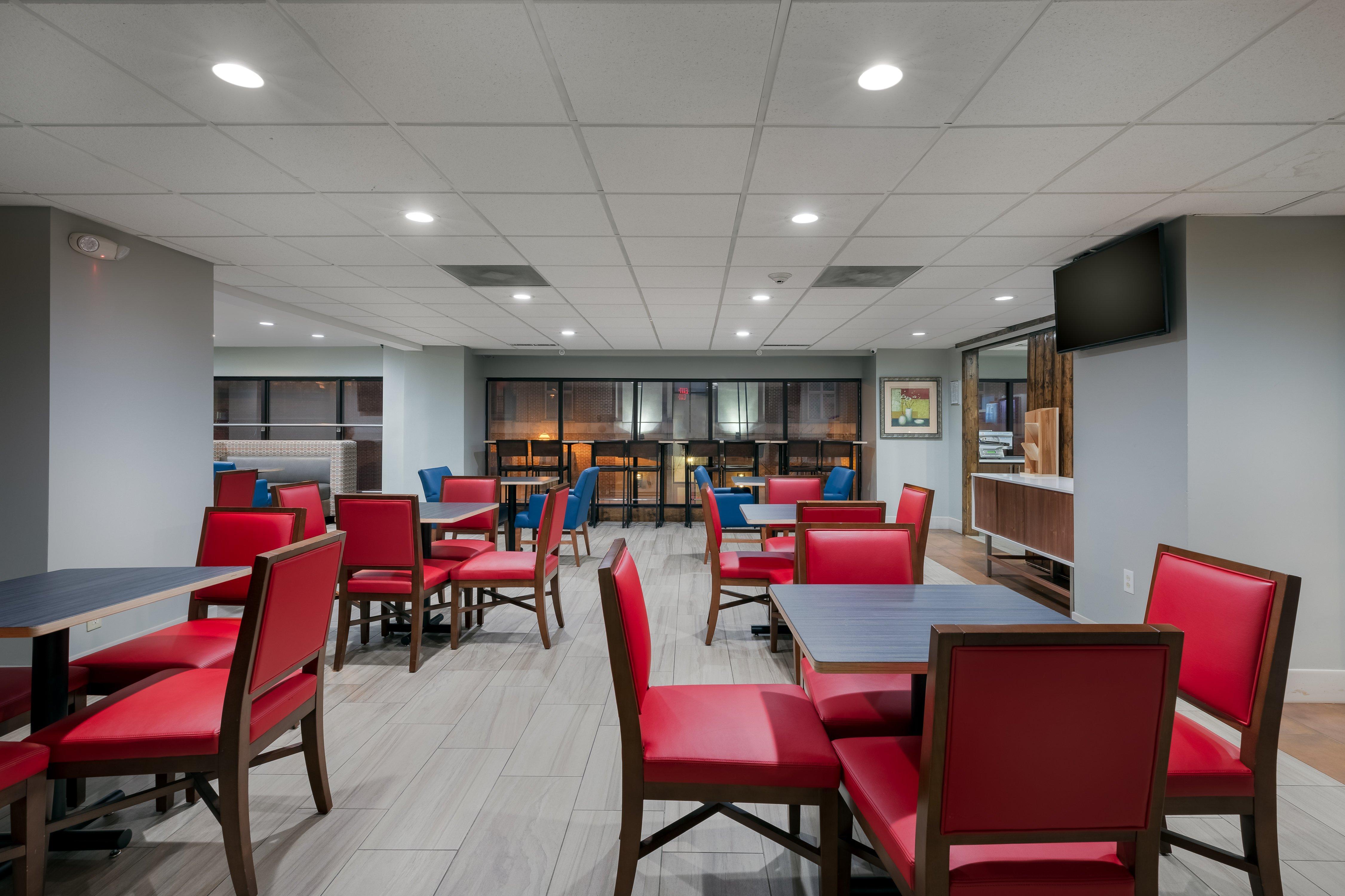 Express & - Downtown By Ihg 3*