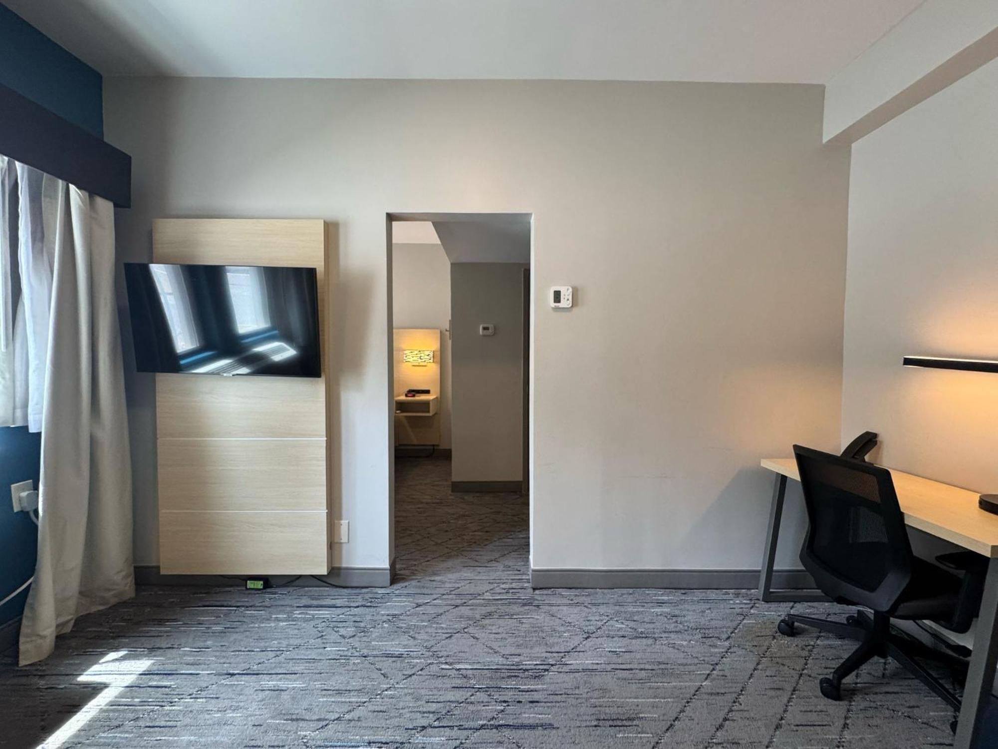 Express & - Downtown By Ihg Hotel Atlanta